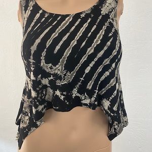 Tie dye crop top super soft material